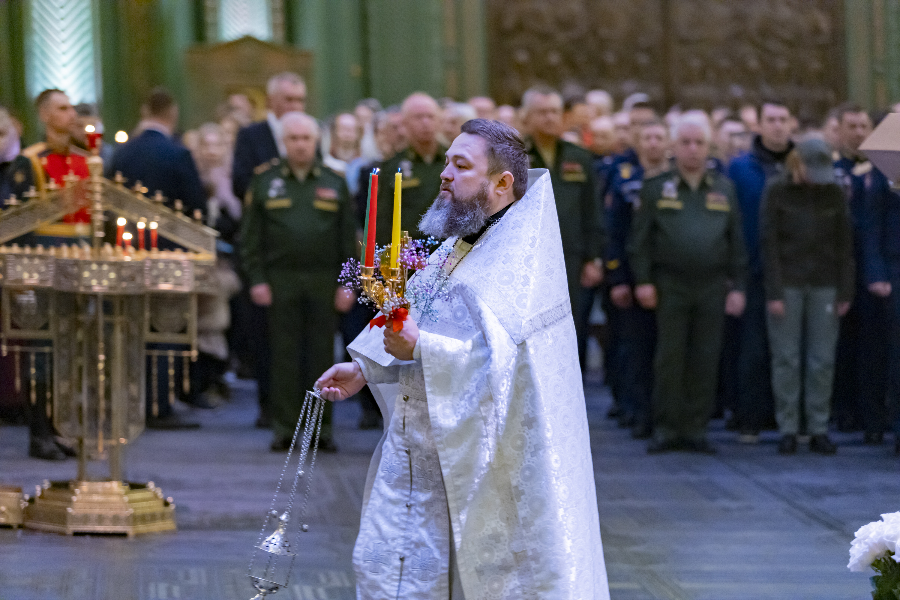 Молебен в храме Вооруженных с л