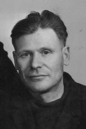 Титов Михаил Григорьевич