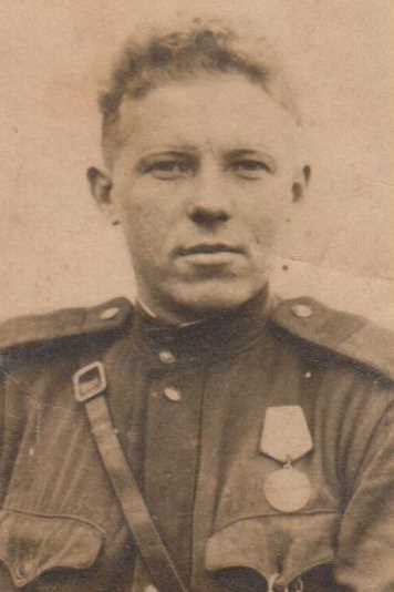Овчинников Александр Васильевич