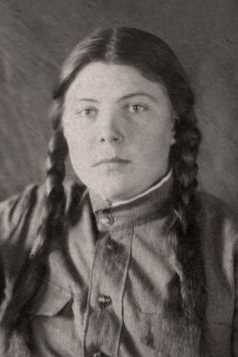 Карчева( Колесова) Павловна
