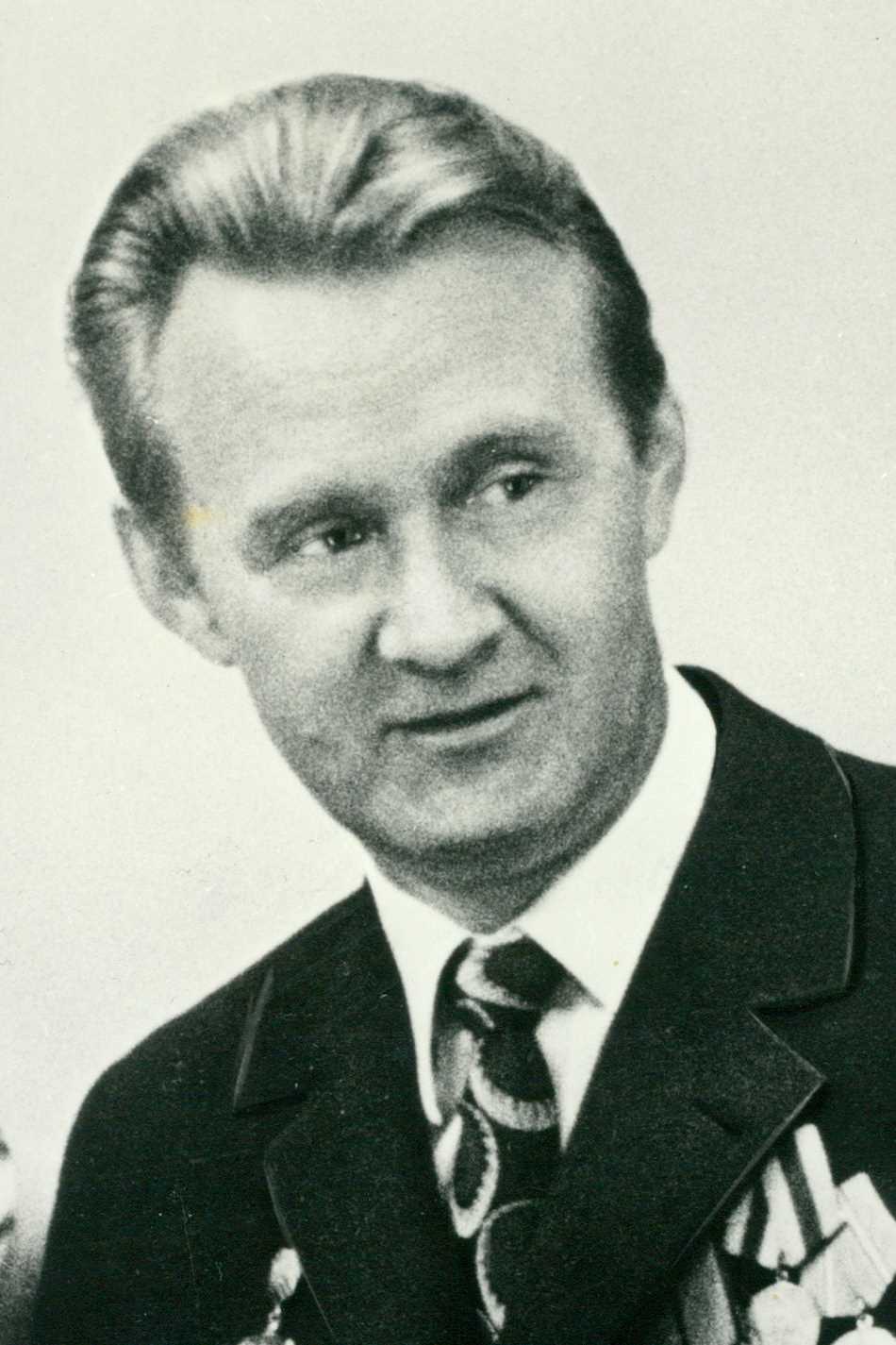 ЛУКИН АНАТОЛИЙ НИКИФОРОВИЧ