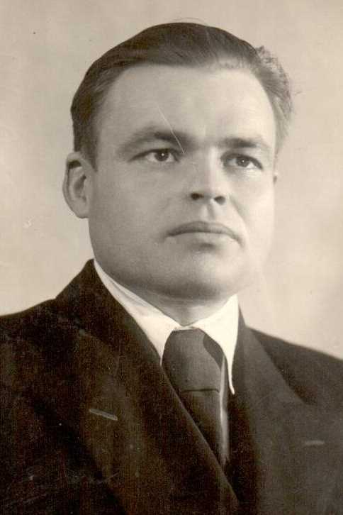 Перевезенцев Павел Николаевич
