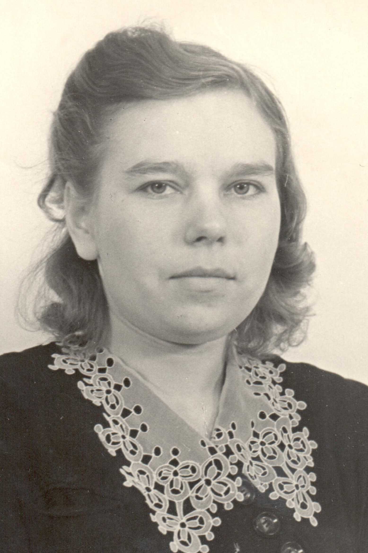 Фролова(Смирнова) Александра Федоровна