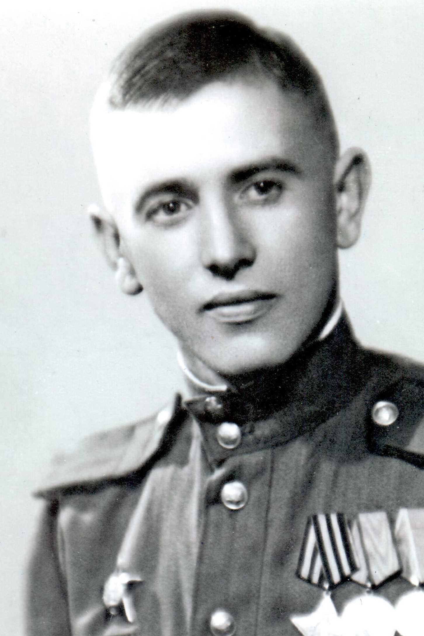 Янин Юрий Иванович