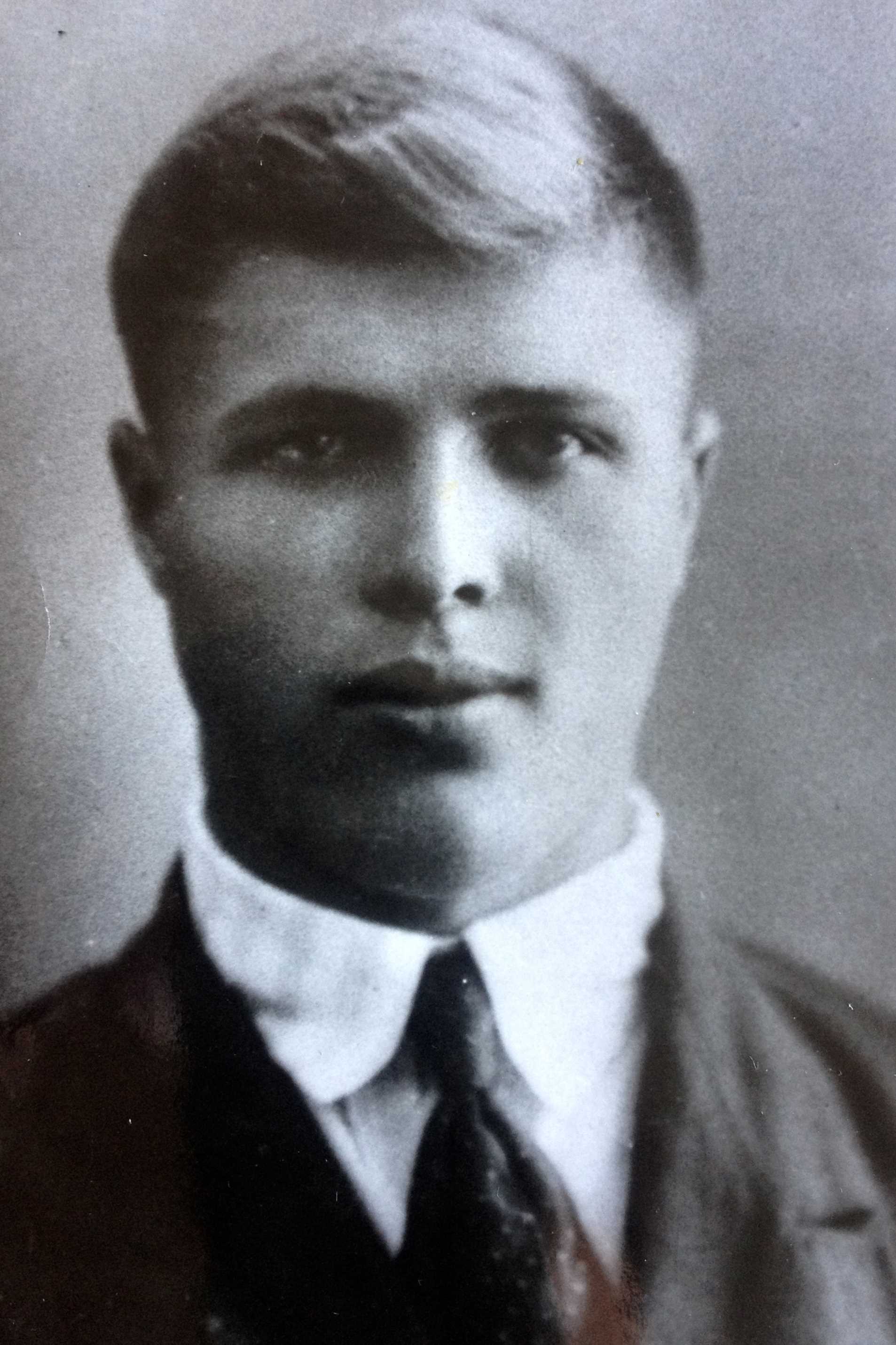 Полтариков Иван Маркович