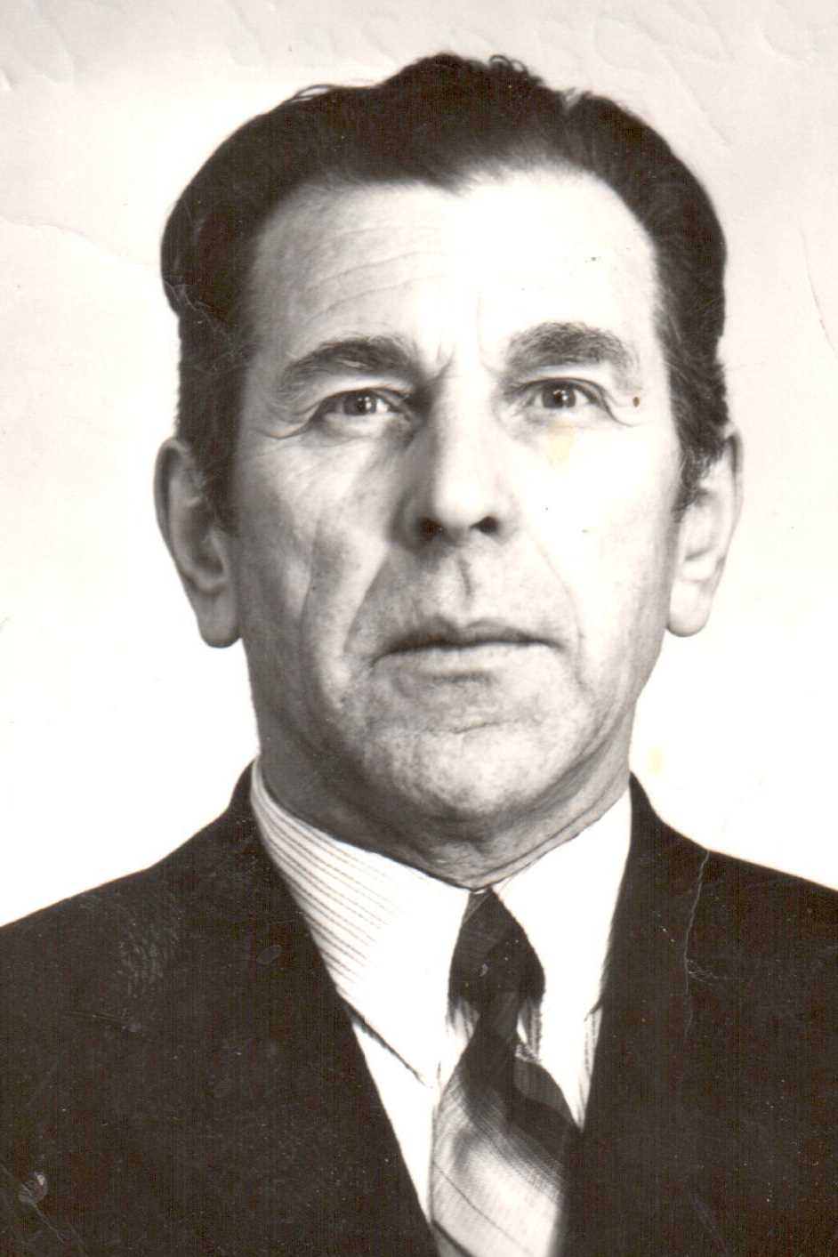 Дергачев Дмитрий Никифорович