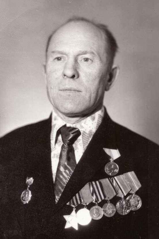 Ананьин Дмитрий Максимович