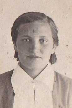 Дмитриева(дев Волкова) Ивановна