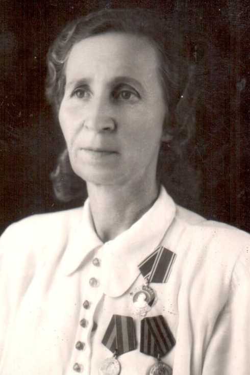 Бабенко(Жевагина) Александра Иосифовна