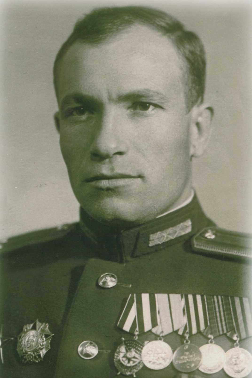 Братков Илья Иванович
