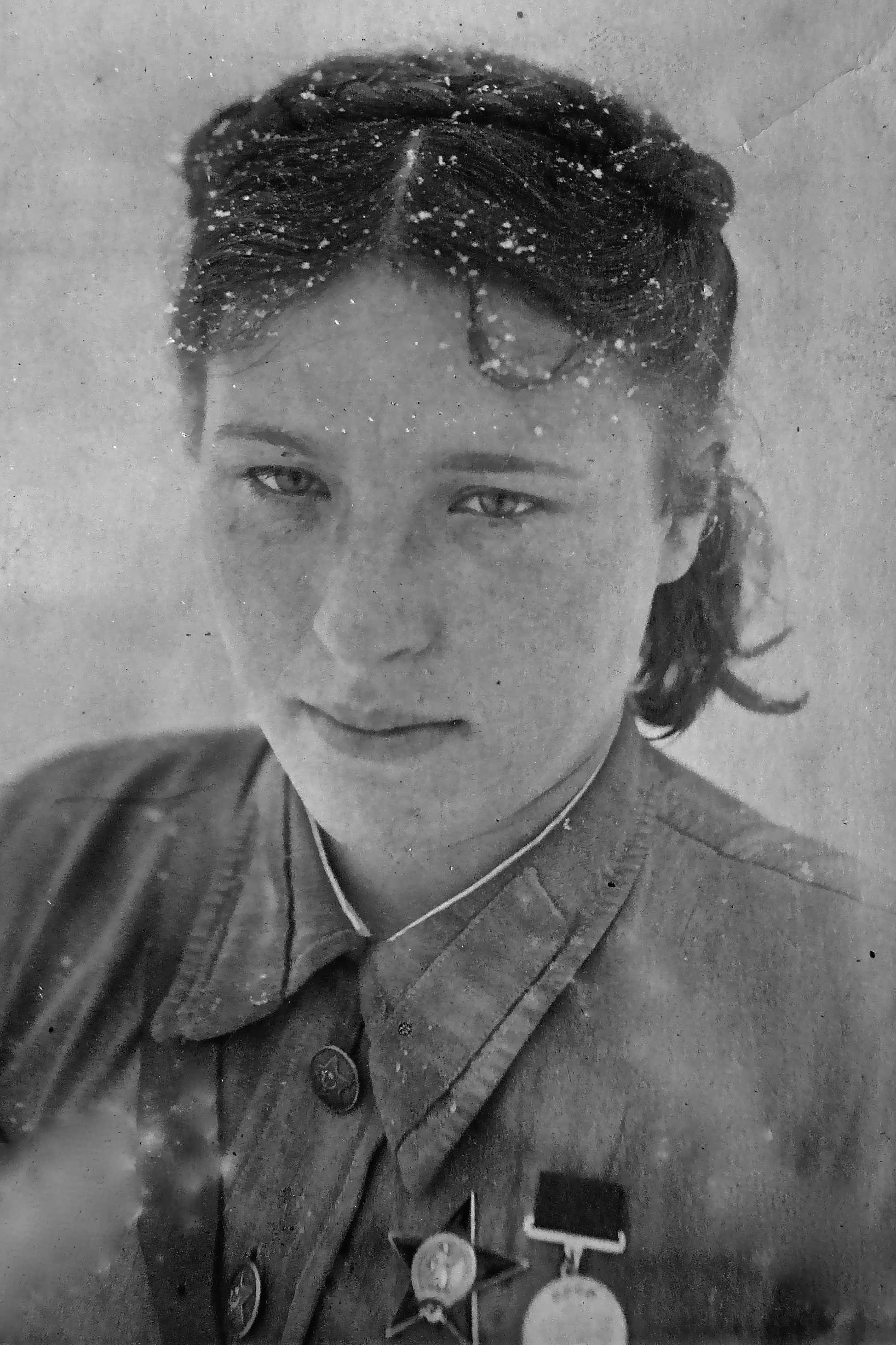 Константинова(Овчаренко) Вера Лукинична