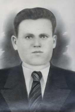 Околота Алексей Епифанович