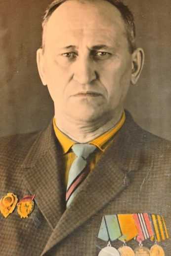 Захаров Валентин Яковлевич