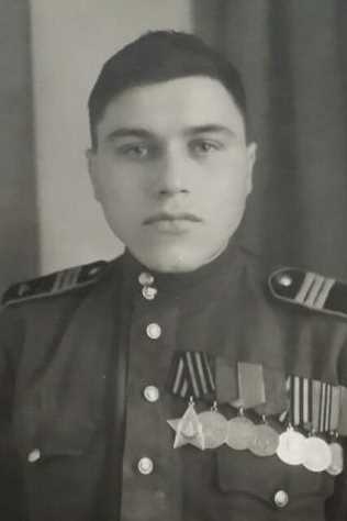 Ахременко Арсентий