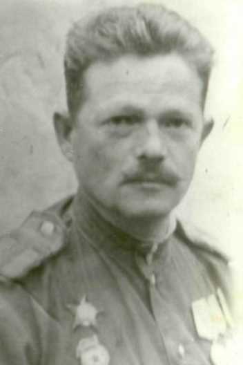 Эстрин Арон Нотович