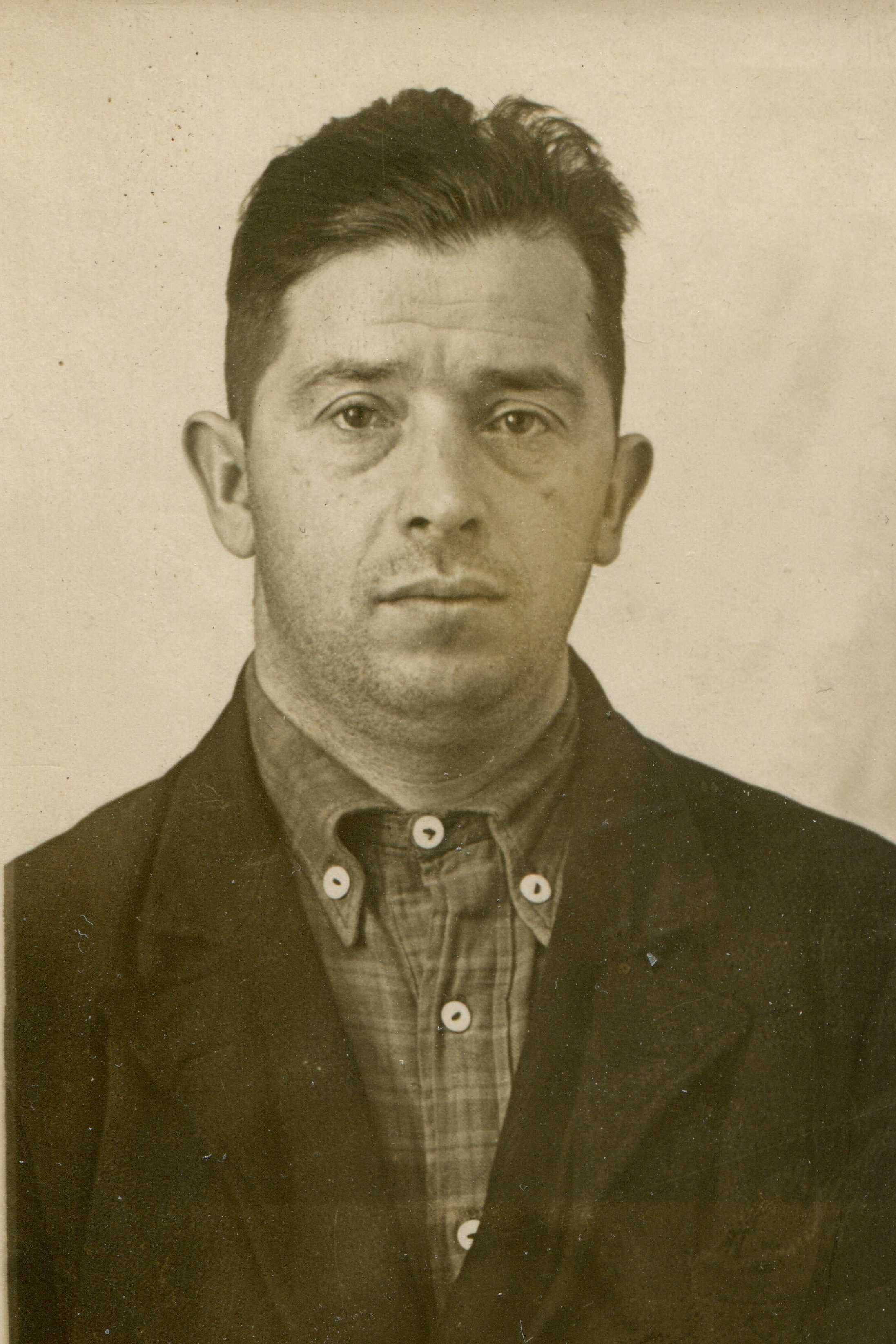 Ларионов Н. Д.