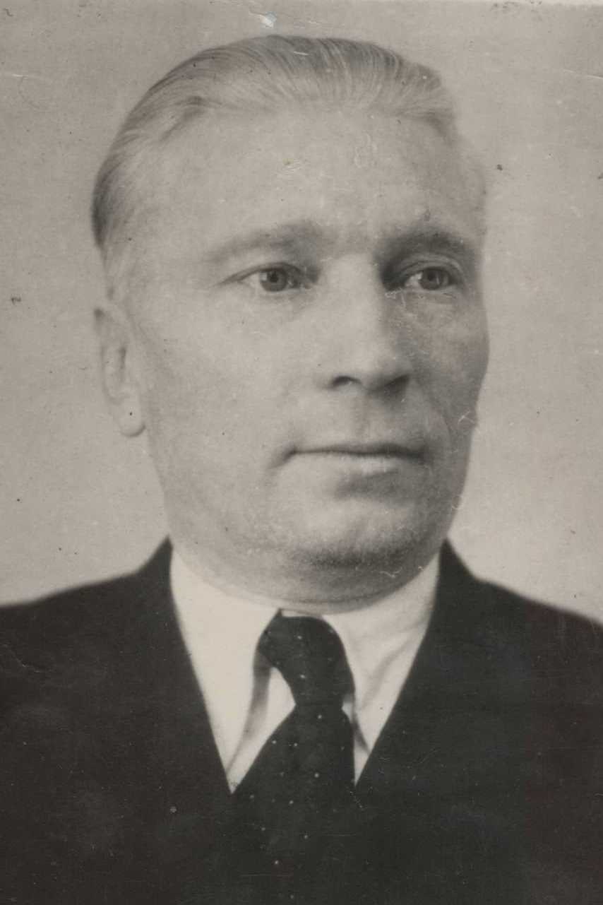 Семенов Василий Иванович