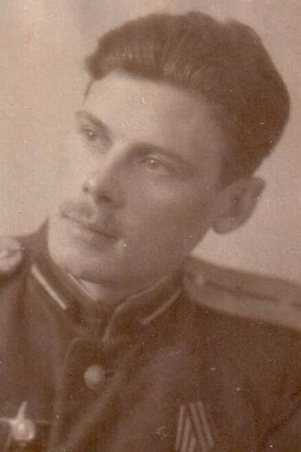 Николаев Петр Николаевич