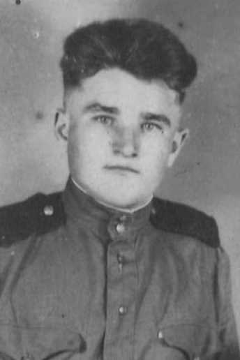 ЛЕСНИКОВ Иван