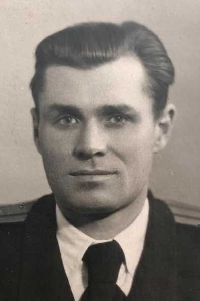 Макуров Иван Савельевич