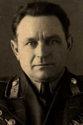 Поздняков Михаил Макарович