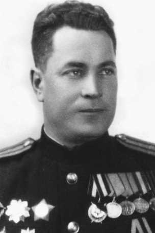 АНДРИАНОВ Михаил Алексеевич