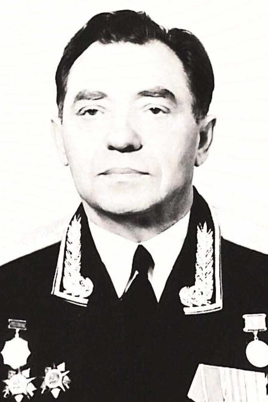Гуров Александр Александрович