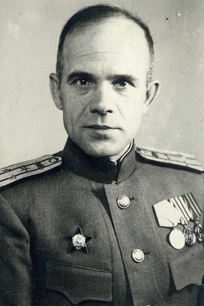 Иванов Петр Иванович