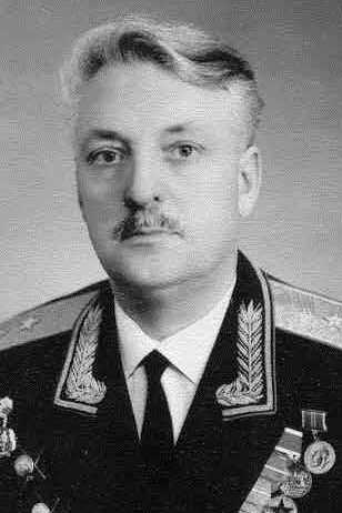 Попов Александр Михайлович
