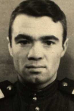 Ларюшкин Александр Степанович