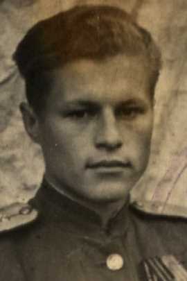 Балашов Виталий Дмитриевич