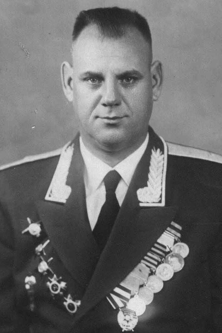 Тихонов Петр Семенович