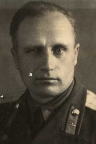 Власенков Владимир Романович