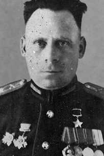 КОМАРОВ Михаил Иванович