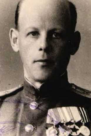 Болушев Дмитрий Васильевич