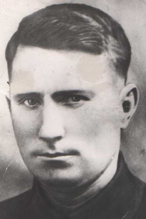 Амосов Павел Яковлевич