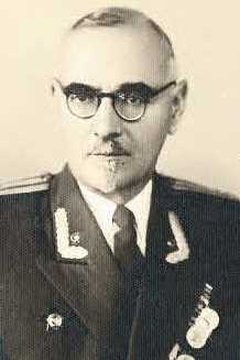 Алисов Петр Александрович