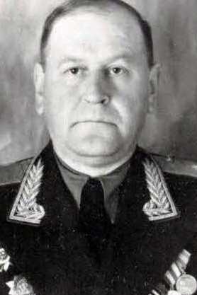 Комаров Михаил Васильевич
