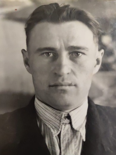 Носов Максим Сидорович