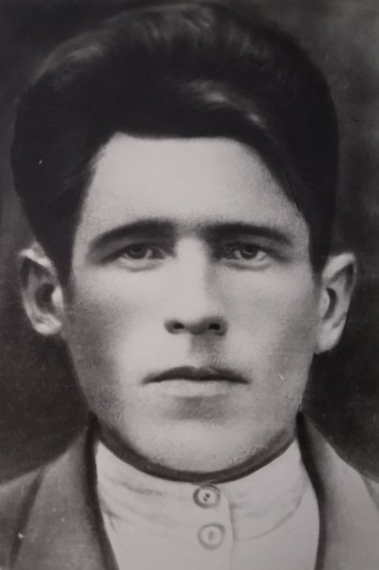 Белов Ефрем Тимофеевич