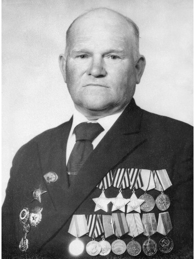 Петров Александр Петрович
