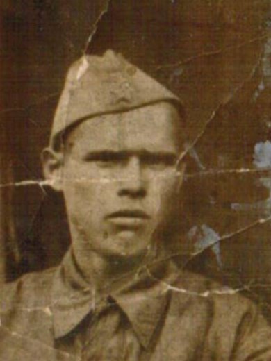 Лаптев Петр Кузьмич