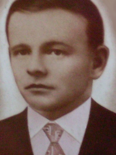 Лазарев Пётр Алексеевич