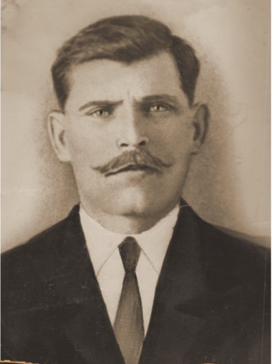 Булдаков Максим Романович