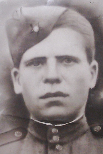 Гришняев Петр Яковлевич