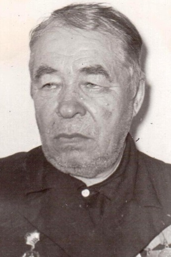 Лесников Петр Иванович