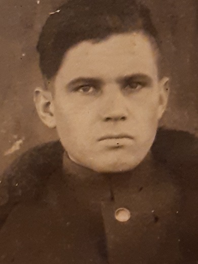 Момот Иван Афанасьевич