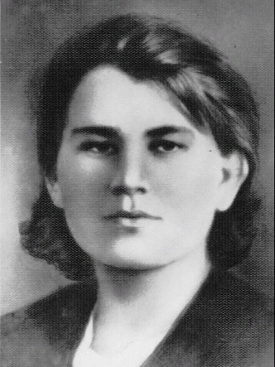Хотеева Антонина Дмитриевна