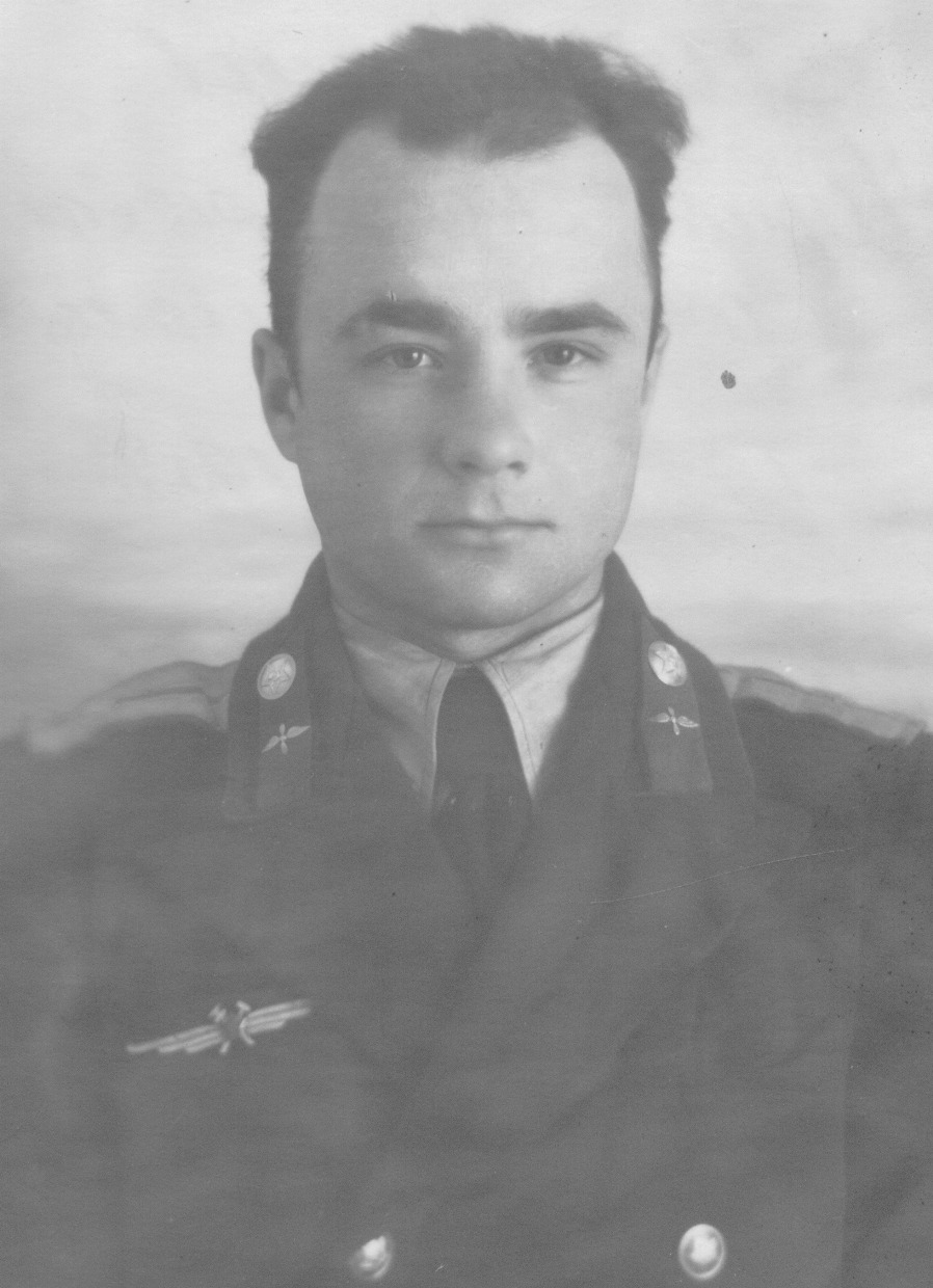 Кирпичников Юрий Порфирьевич