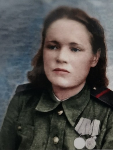 Мячина(Даньшова) Раиса Никифоровна